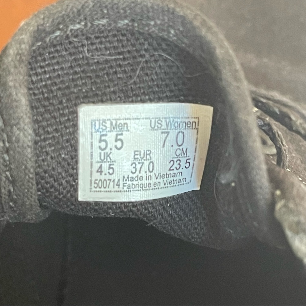 NEW! Vans Classic Black Canvas “Off The Wall” Athletic Shoes Sneakers - Size 7 - Picture 7 of 12